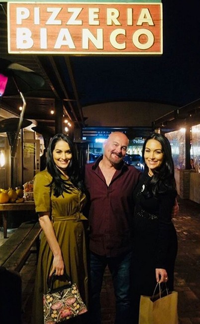 Brie Bella, Instagram